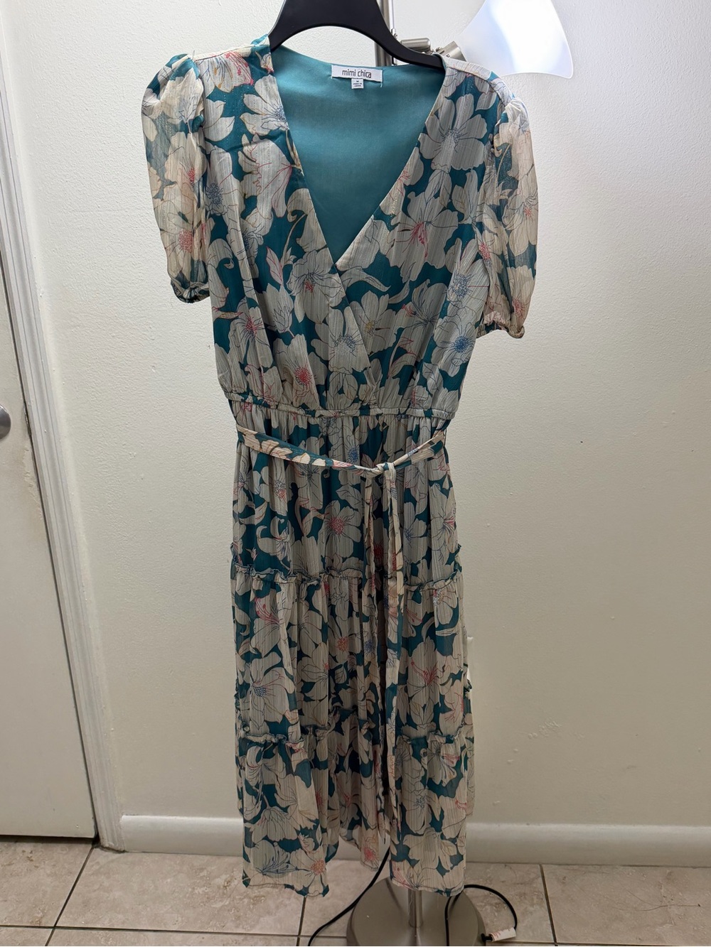 Mimi Chica Teal and Cream Floral Wrap Midi Dress
